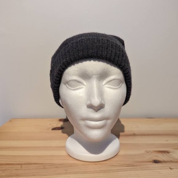 Rudsak Winter Hat. NWT. - Picture 7 of 10